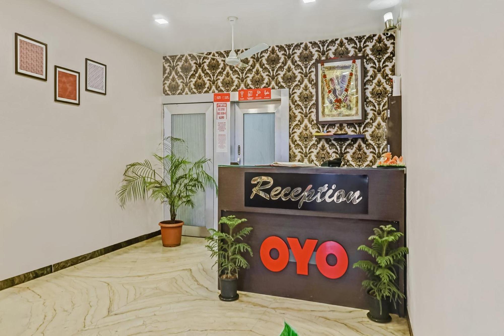 Hotel O Log Inn Plaza Near Eon It Park Pune Eksteriør bilde