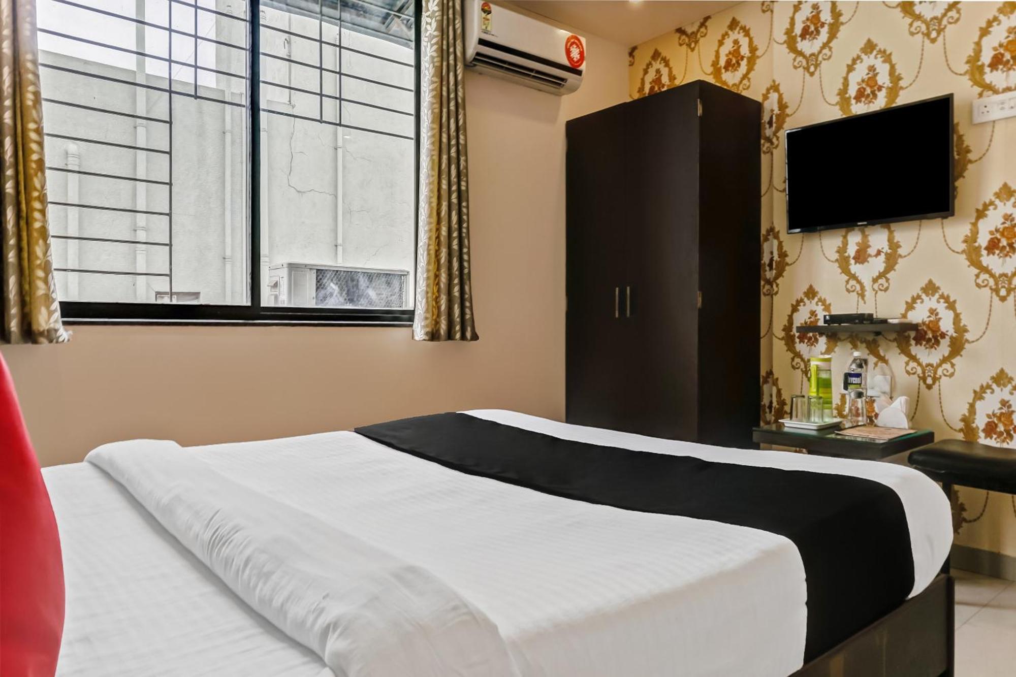 Hotel O Log Inn Plaza Near Eon It Park Pune Eksteriør bilde