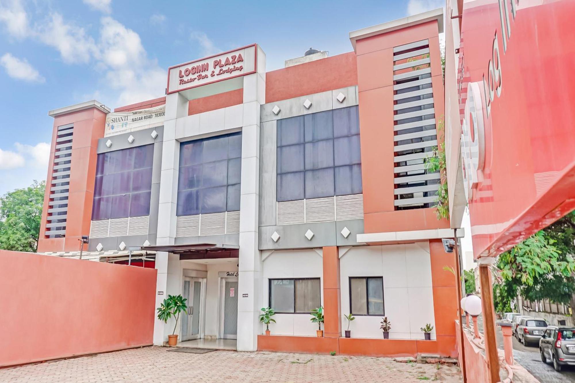 Hotel O Log Inn Plaza Near Eon It Park Pune Eksteriør bilde